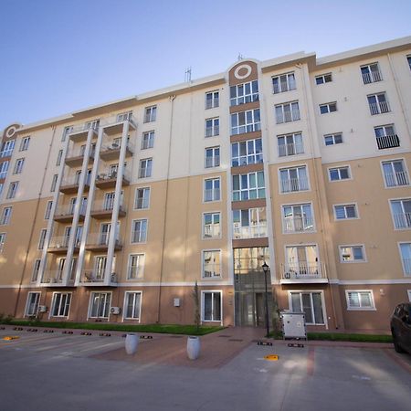 3 Rooms A502 Stayinn By Cosmopolis Bucureşti Ngoại thất bức ảnh