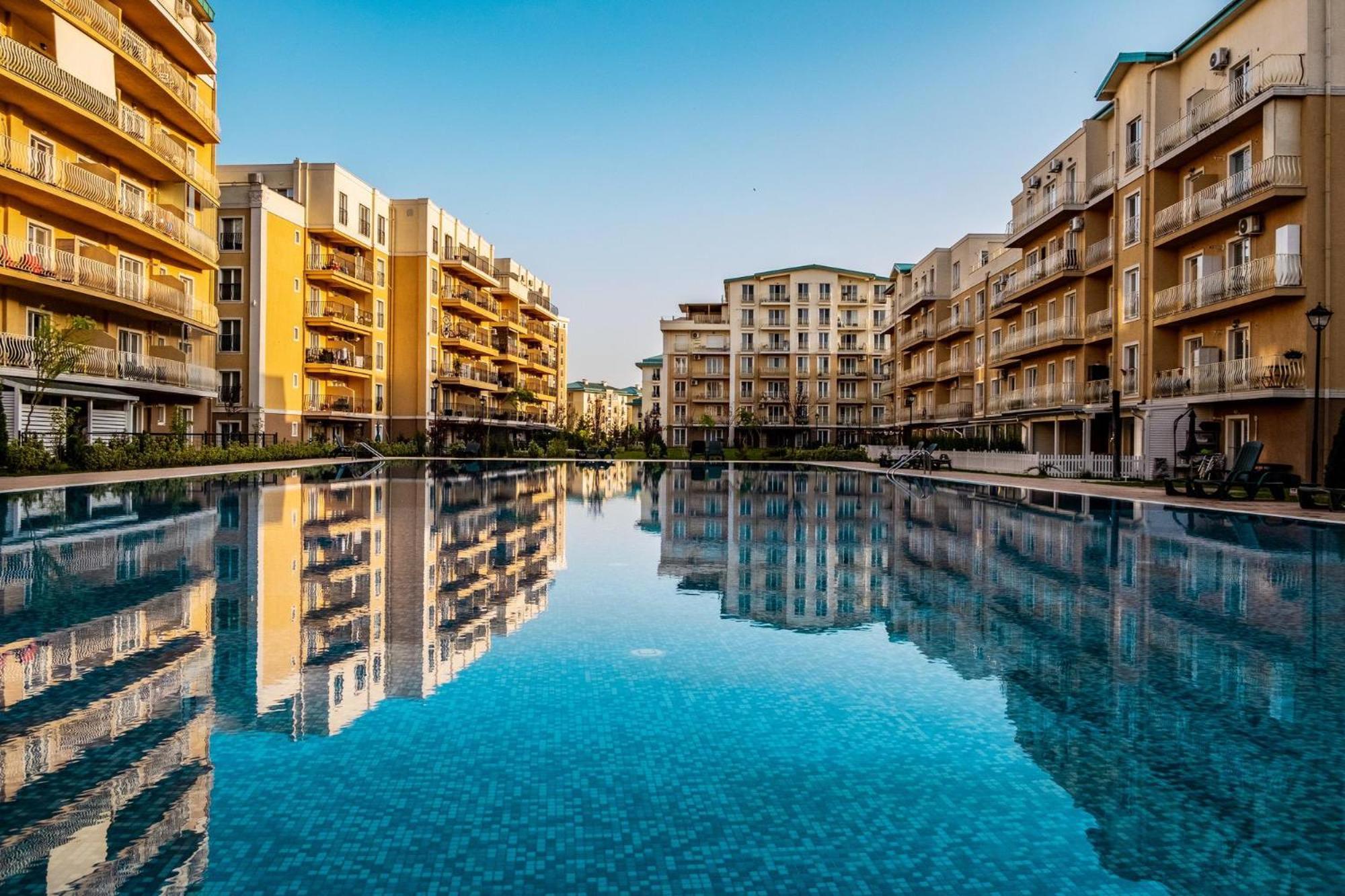 3 Rooms A502 Stayinn By Cosmopolis Bucureşti Ngoại thất bức ảnh