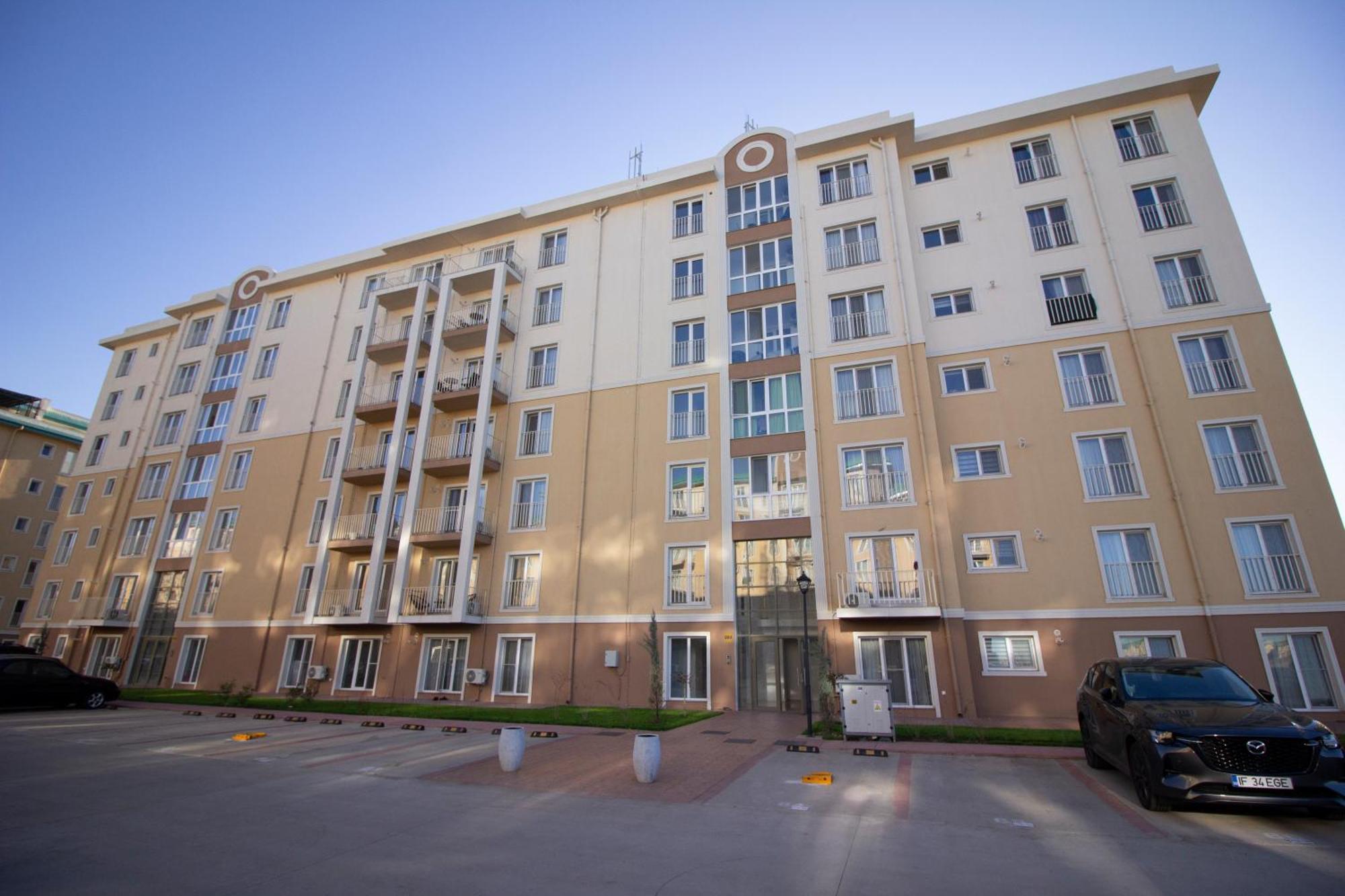 3 Rooms A502 Stayinn By Cosmopolis Bucureşti Ngoại thất bức ảnh